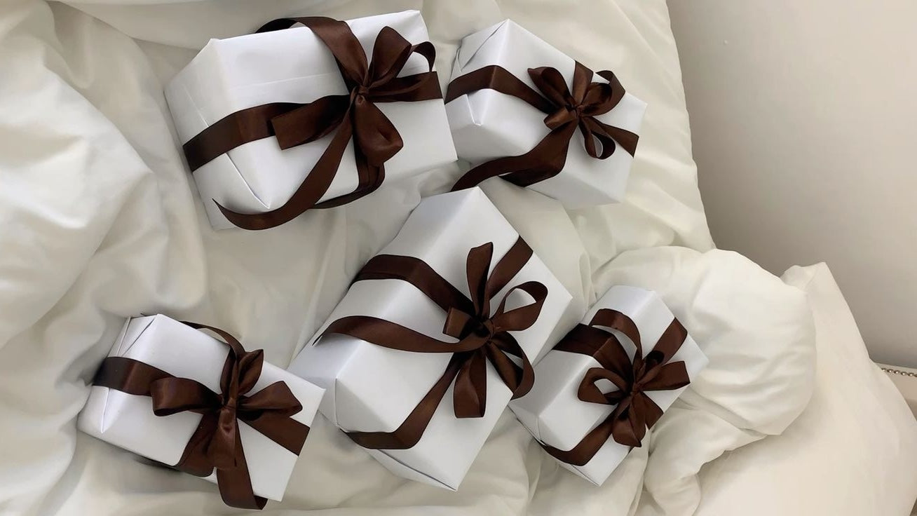 BE CREATIVE & GIVE A PERSONAL GIFT FOR YOUR LOVED ONES